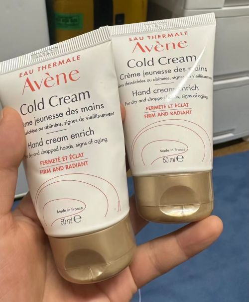 霜年度10大全球公认最好用的护手霜凯发app网站十大公认最好用的护手(图5)