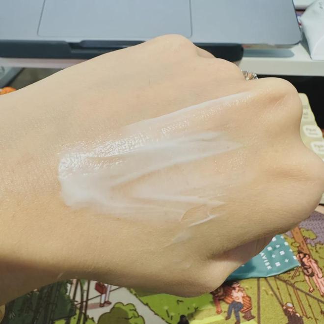 扁的护手霜好看好用好闻又便宜凯发入口说真话 那些年被挤(图24)