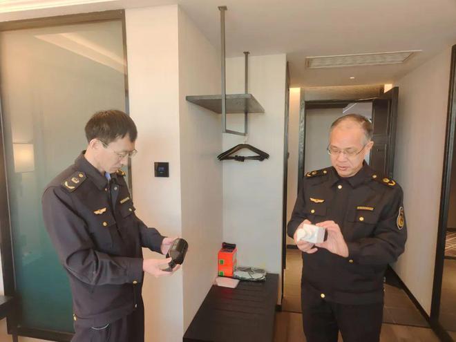 局对宾馆酒店客用化妆品使用进行规范凯发k8一触即发滨州无棣县市场监管(图2)